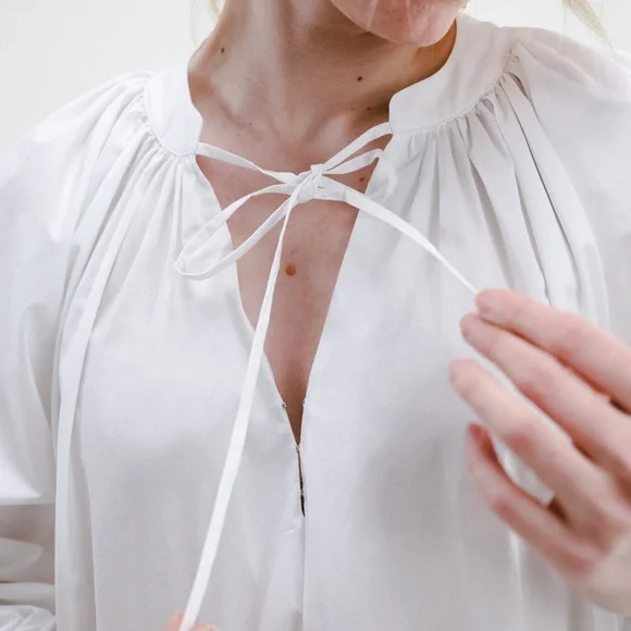 Darling Society • White Balcony Dress - Picture 3 of 8